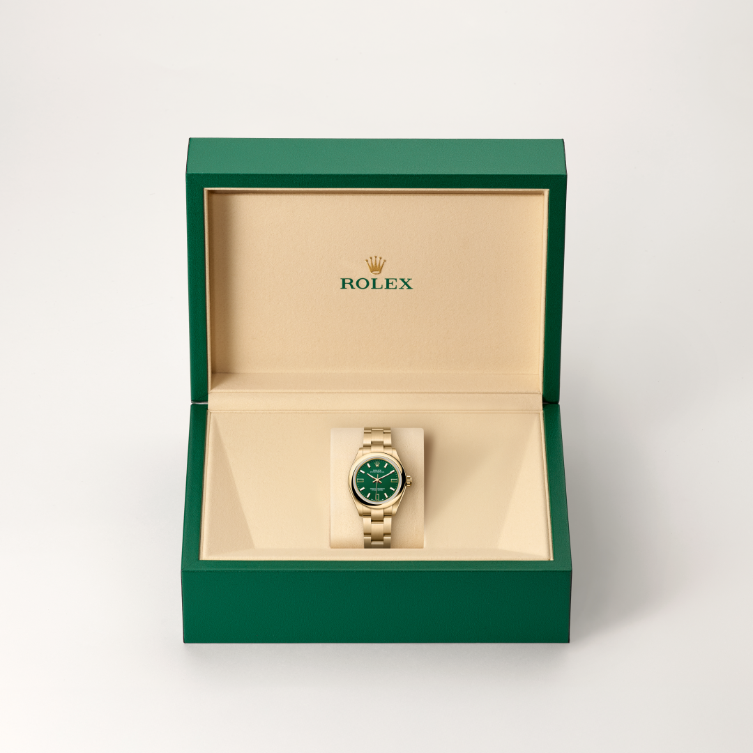Rolex Oyster Perpetual 28, 18 Karat Gelbgold, M276208-0002 – Goldschmiede Hofacker – Detailansicht 9