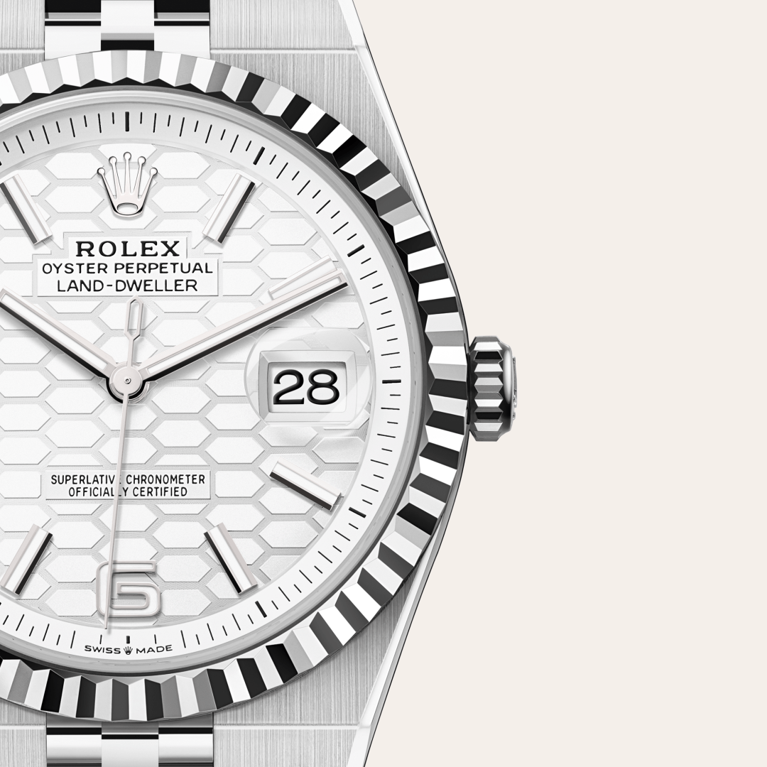 Rolex Land-Dweller 40, Rolesor weiß (Kombination aus Edelstahl Oystersteel und Weißgold), M127334-0001 – Goldschmiede Hofacker – Detailansicht 10