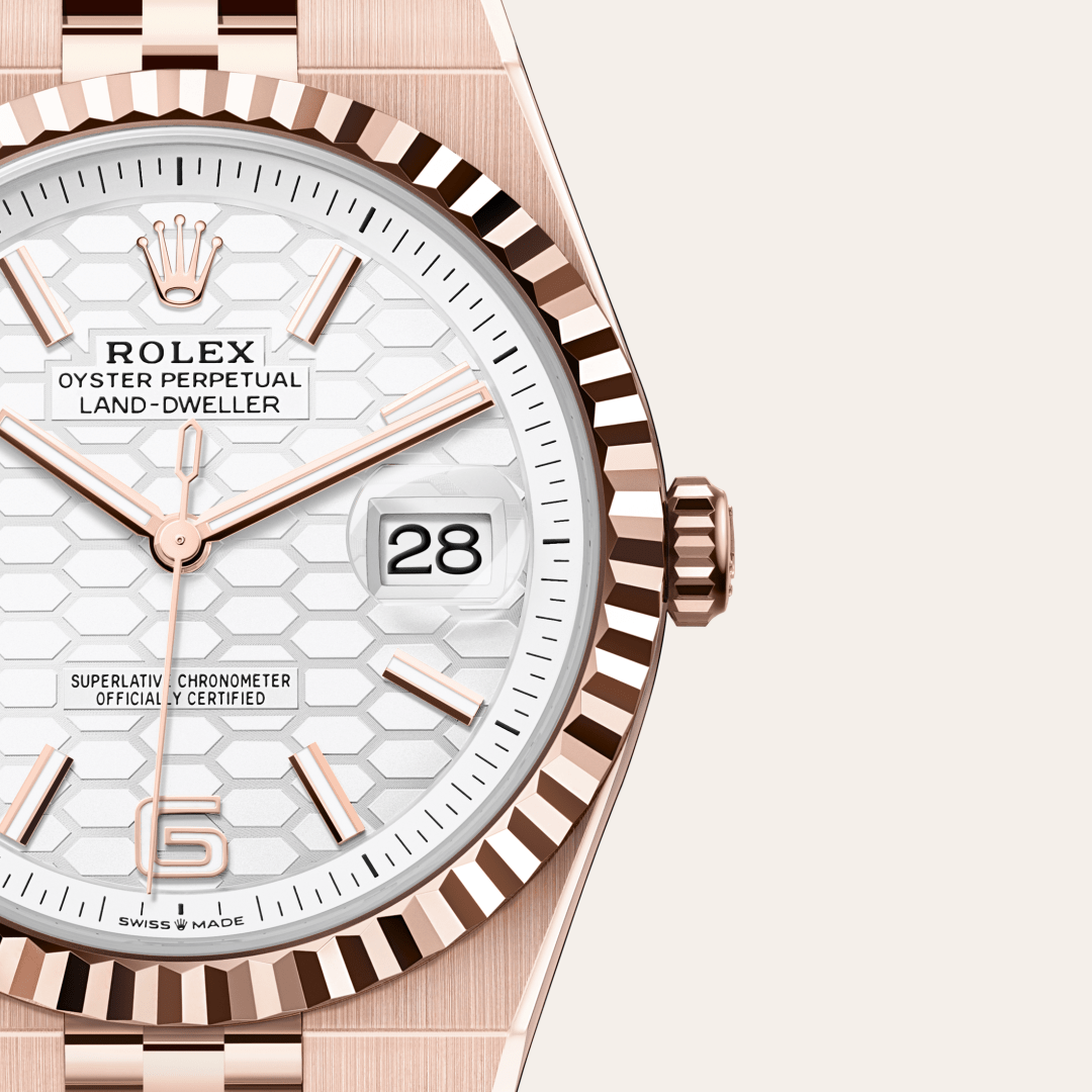 Rolex Land-Dweller 40, 18 Karat Everose-Gold, M127335-0001 – Goldschmiede Hofacker – Detailansicht 10